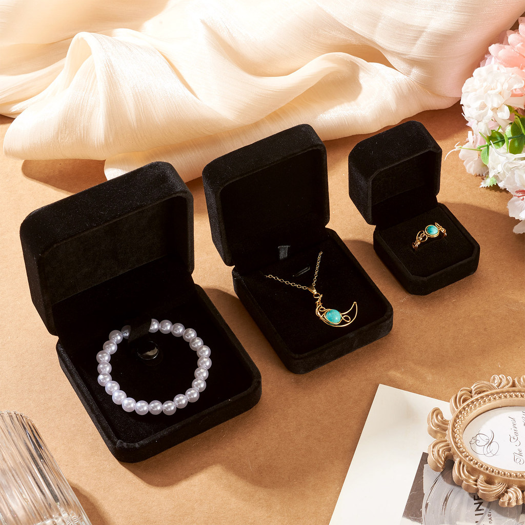 3pcs Set Velvet Jewelry Boxes for Display & Packaging